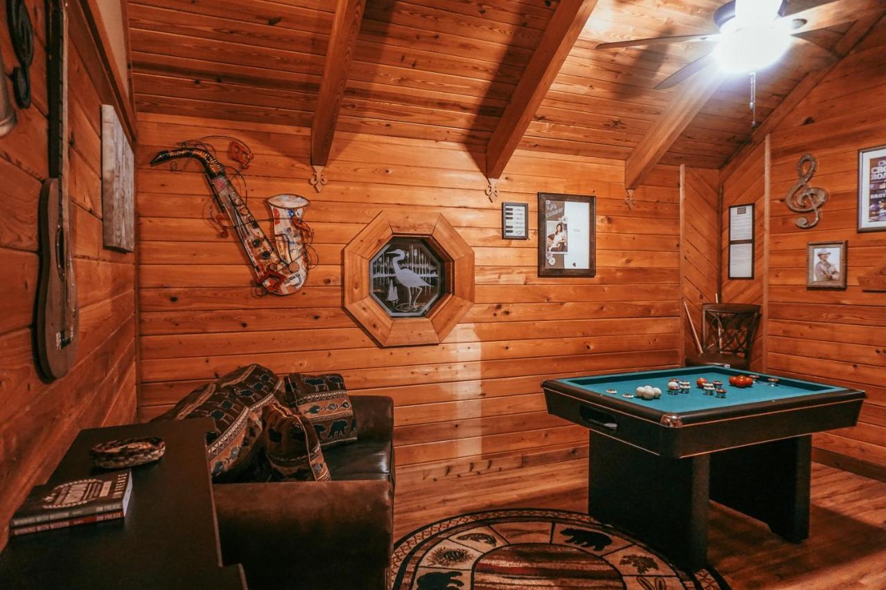 Вилла Mama Bear'S Retreat Севьервилл Экстерьер фото
