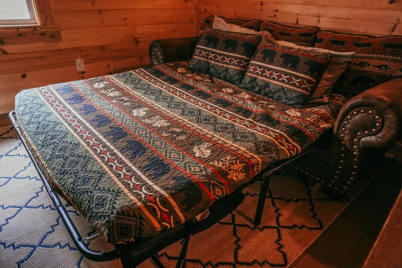 Вилла Mama Bear'S Retreat Севьервилл Экстерьер фото