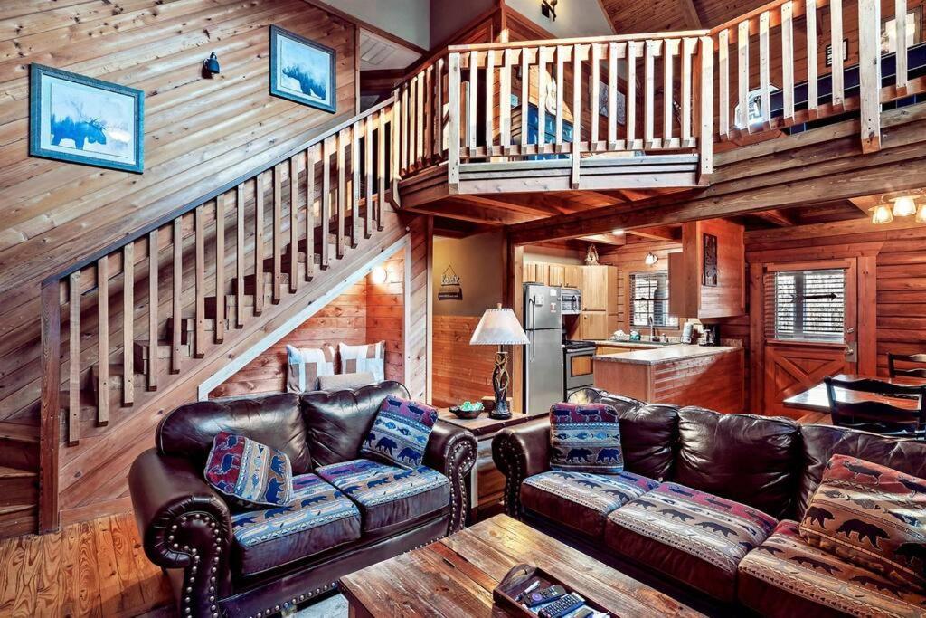 Вилла Mama Bear'S Retreat Севьервилл Экстерьер фото